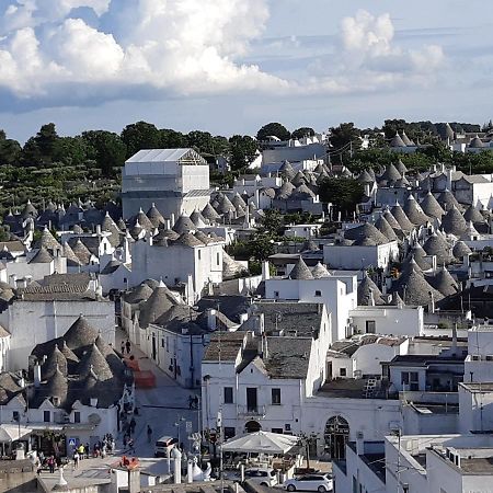 Alberobello Casa Vacanze - Pathos Tra I Trulli Exterior foto