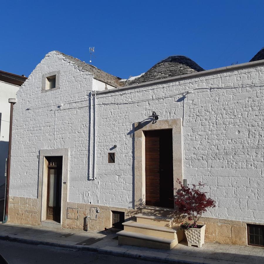 Alberobello Casa Vacanze - Pathos Tra I Trulli Exterior foto